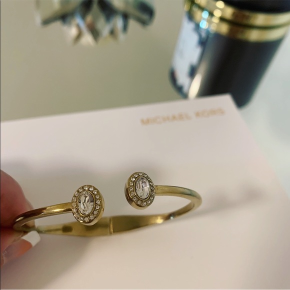 Michael Kors Jewelry - Michael Kors Gold-tone Pavé Bracelet